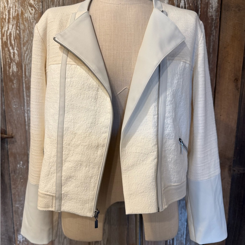 NWT CHICO’S Moto Jacket Size 2 (US 12) MSRP $149 Winter Wheat Cream with Pockets - Picture 6 of 16